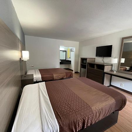 Landmark Hotel 리스빌 외부 사진