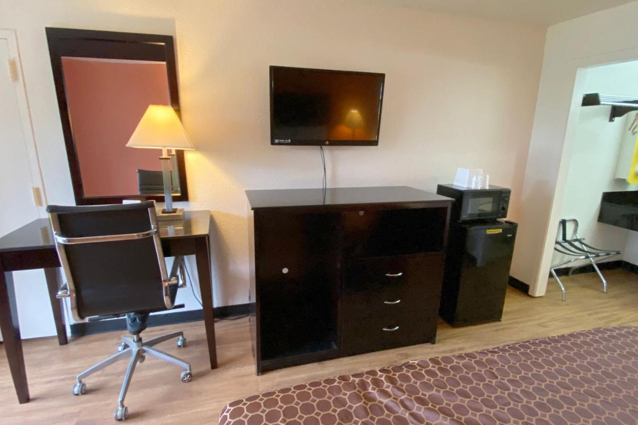 Landmark Hotel 리스빌 외부 사진